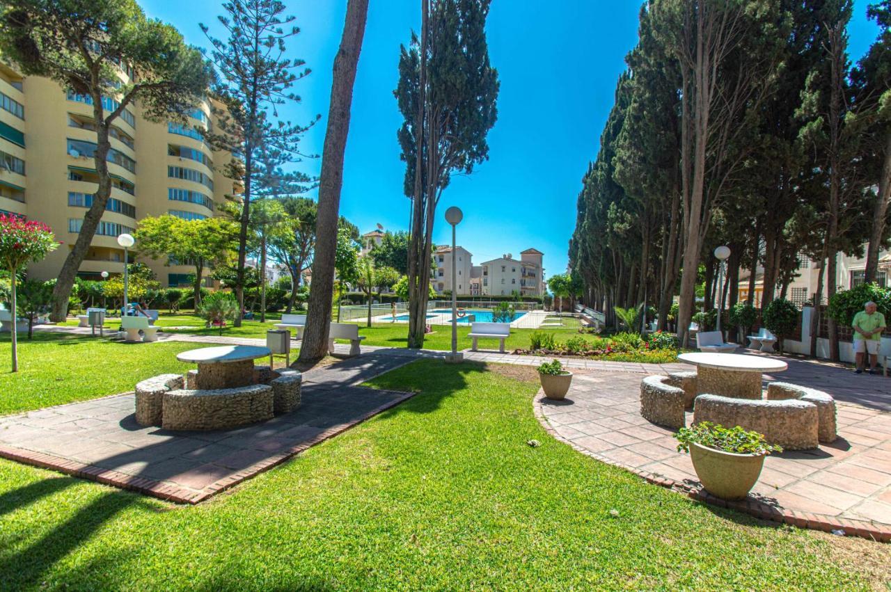 Apartmán El Rocio En La Playa De Cariluela Torremolinos Exteriér fotografie